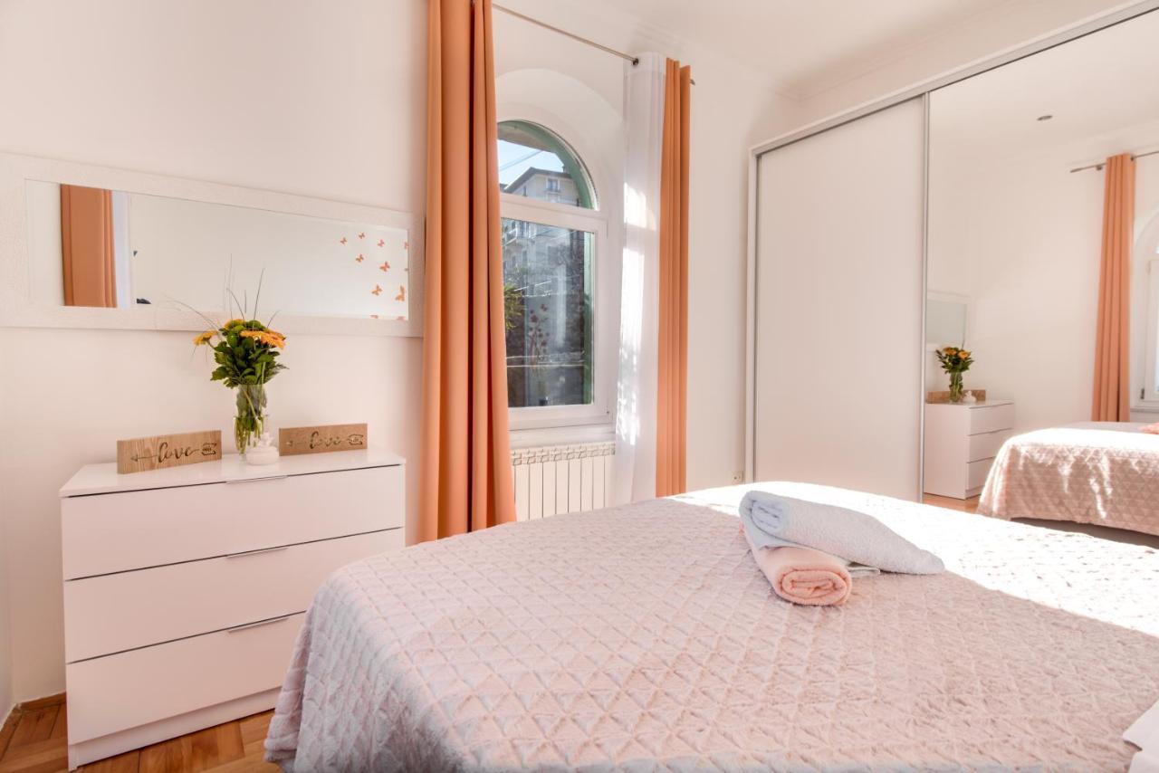 Studio Apartment Vittoria ลอฟราน ภายนอก รูปภาพ