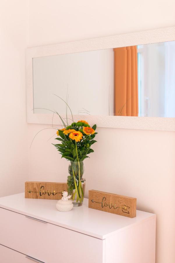 Studio Apartment Vittoria ลอฟราน ภายนอก รูปภาพ